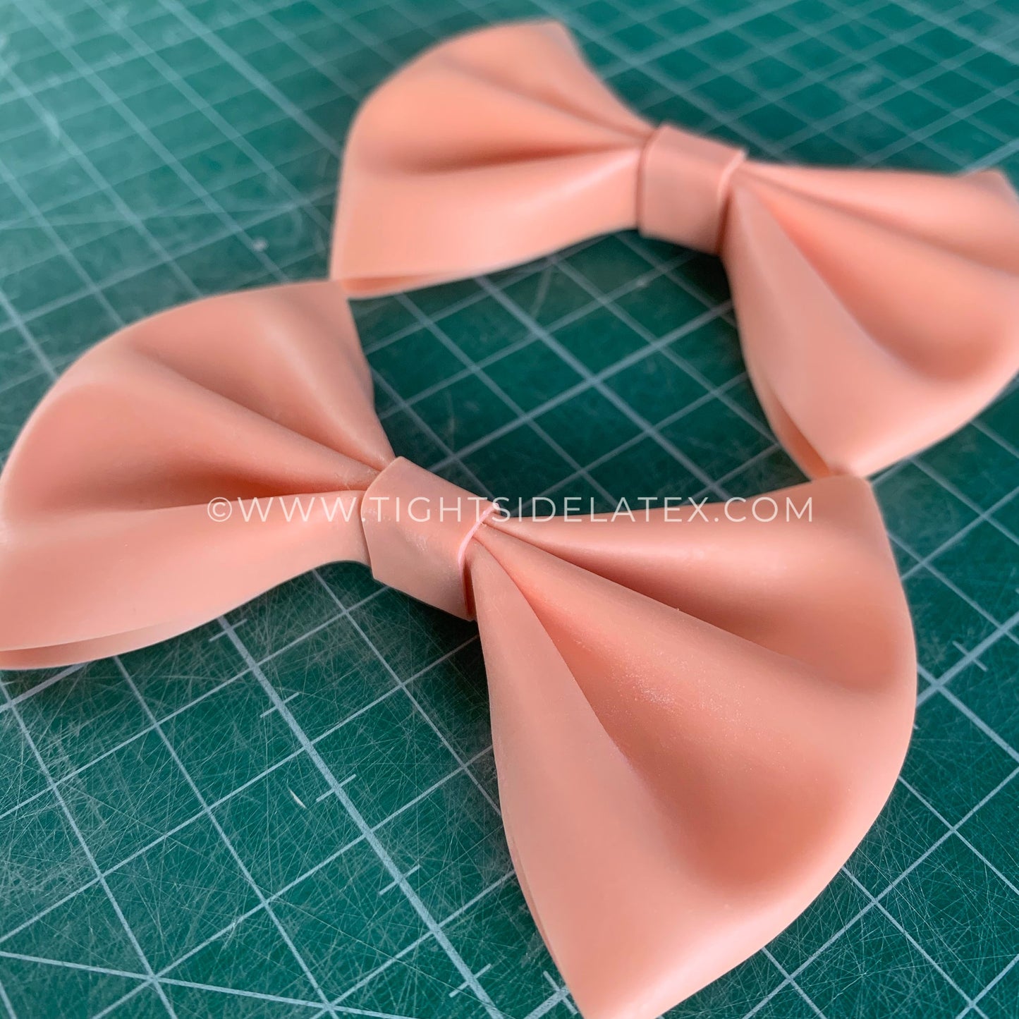 Latex Hair Bow Set