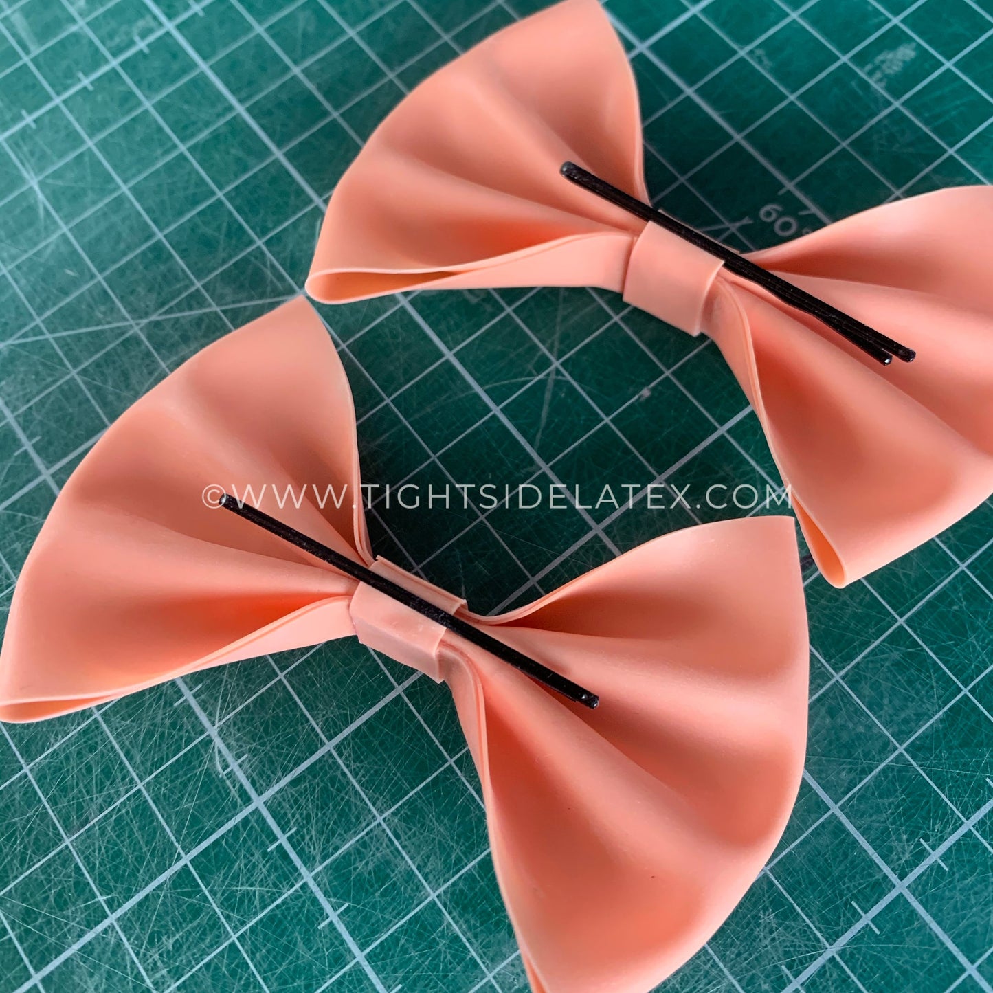 Latex Hair Bow Set